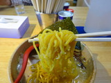 琥張玖 麺