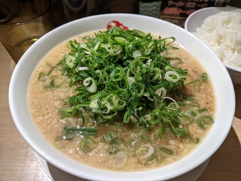 ますたに　チャーシュー麺九条ネギ
