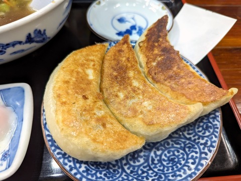 一圓　ジャンボ餃子