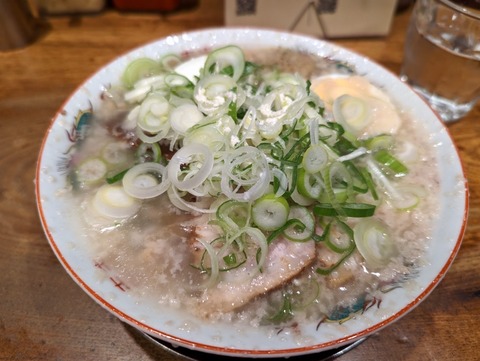 渡なべ　環七背脂チャッチャラーメン