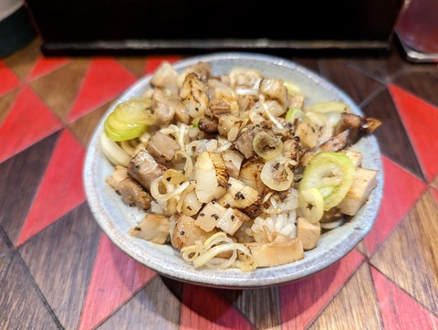 逆流 肉めし1
