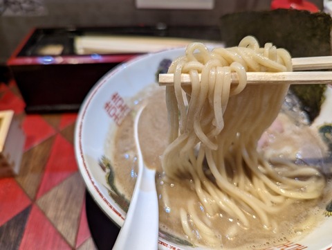 逆流 麺