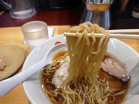 鵬　麺
