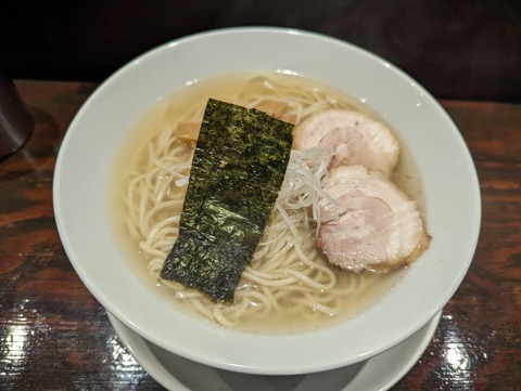 奏で しおらぁ麺