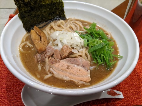 夏海　煮干豚骨ラーメン