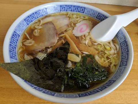麺屋左吉 ラーメン