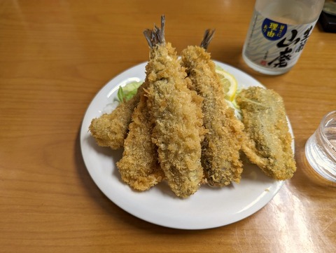 吉原食堂 いわしフライ