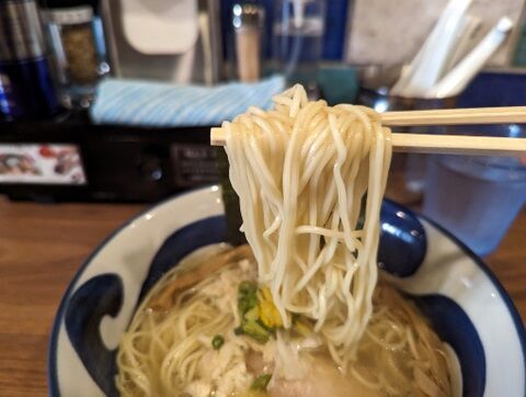 鯛魔神 麺