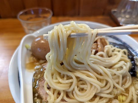 としおか　麺