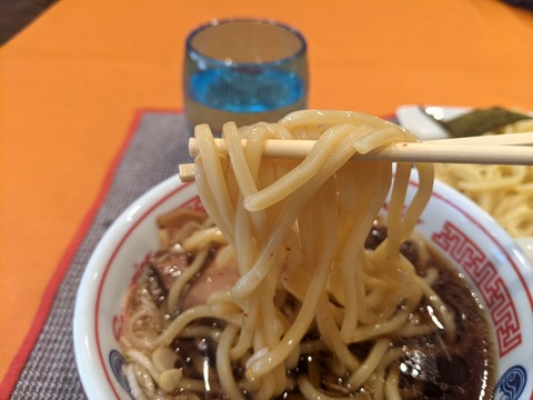 さんぷく 麺