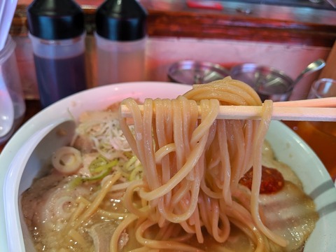 ホープ軒　麺
