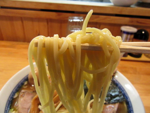 としおか　麺