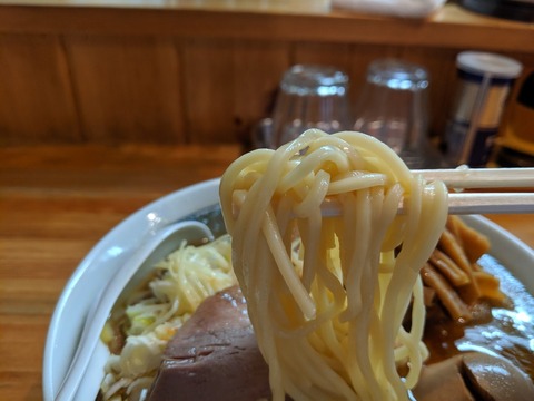 としおか 麺