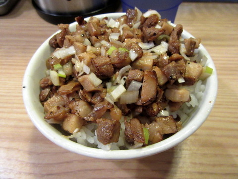 煮干そば流。　ランチ肉めし