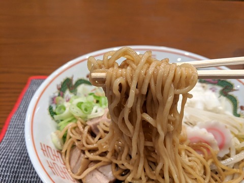 ソラノイロ食堂 麺1