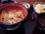 名物ビフテキ丼 (9)