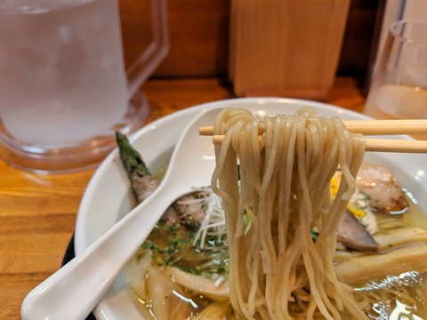 おとなの塩Soba　外観　自家製麺