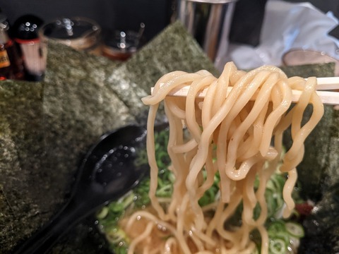 石川家　麺