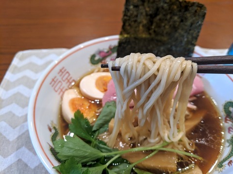 四つ葉 麺