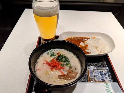 ANAラウンジ 豚骨ラーメン