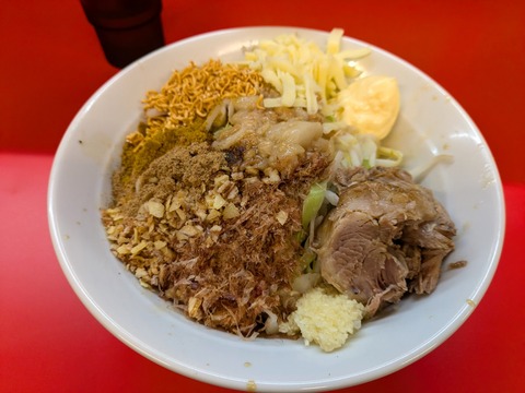 ラーメンノックアウト カレーまぜそば