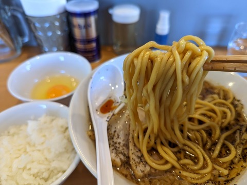 カッパラーメン　麺