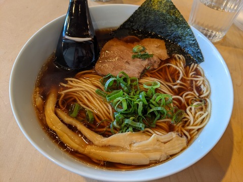 らーめん大尊 淡麗豚骨醤油らーめん