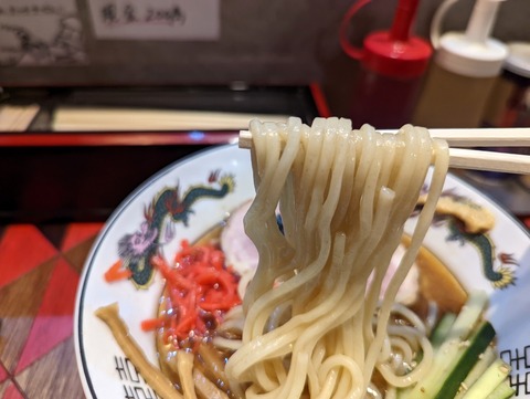 逆流 麺