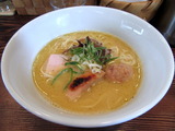 博多水炊きらーめん　うかんむり　らーめん