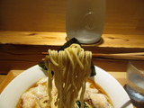 ウメノキスズメ 麺