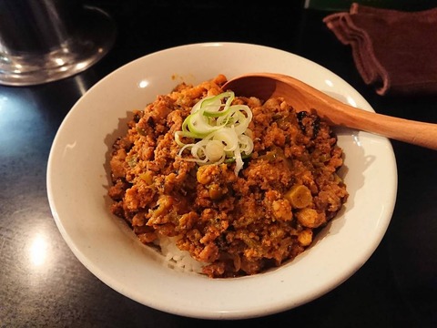 うえだ そぼろ丼