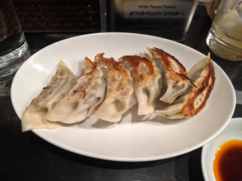 創作町中華やんぐ 餃子