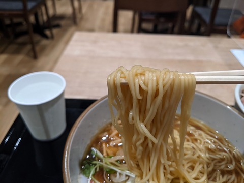 井の庄 麺