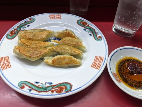 小洞天　ギョーザ