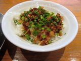 花月　ニンニク豚めし