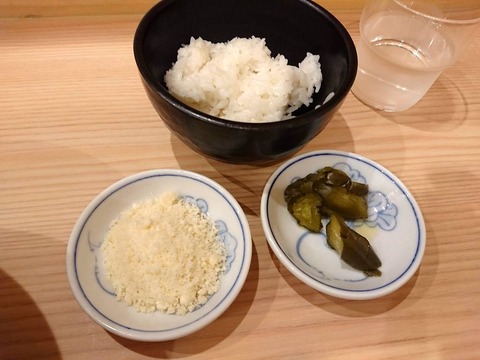 煮干し中華そば にいぼし ご飯粉チーズ