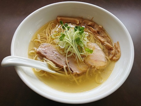 心羽　鶏塩拉麺