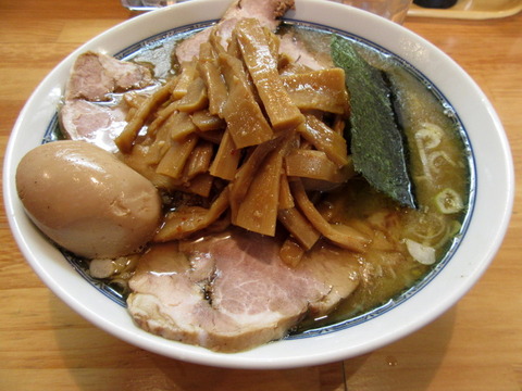 としおか　新塩ラーメン