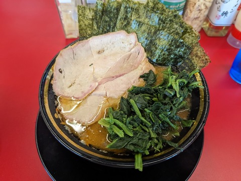 との丸家　ラーメンほうれん草海苔