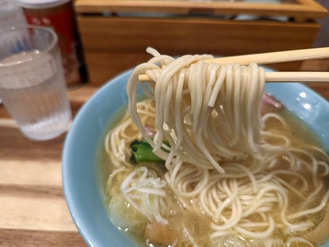 緑裁 麺