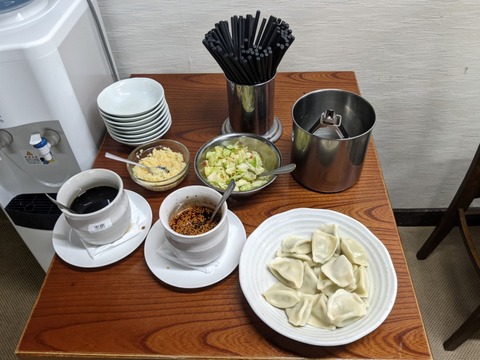 粒粒香 水餃子コーナー