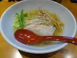 翔　香彩鶏だし塩ラーメン