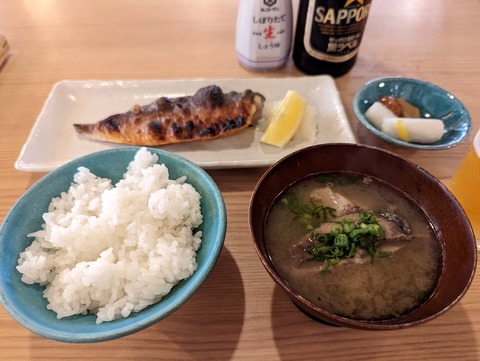 熱海銀座おさかな食堂はなれ　鯖塩焼き