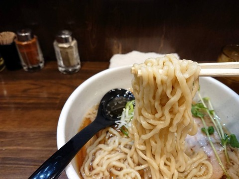 西の　麺