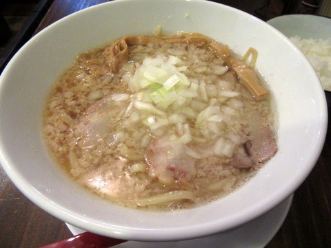 なおじ 背脂中華玉ねぎ
