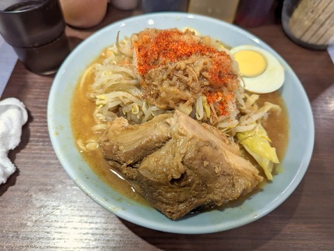 ラーメン富士丸 ラーメン半分