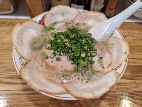 でぶちゃん　チャーシューメン