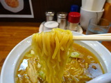 羅偉伝　麺