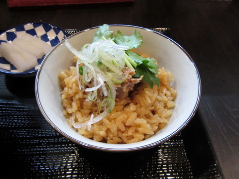 まるふじ食堂　炊き込みご飯