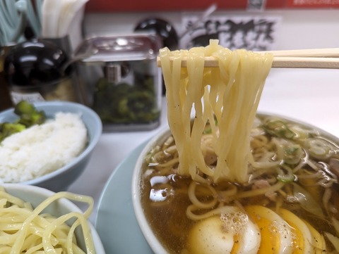ともちん 麺